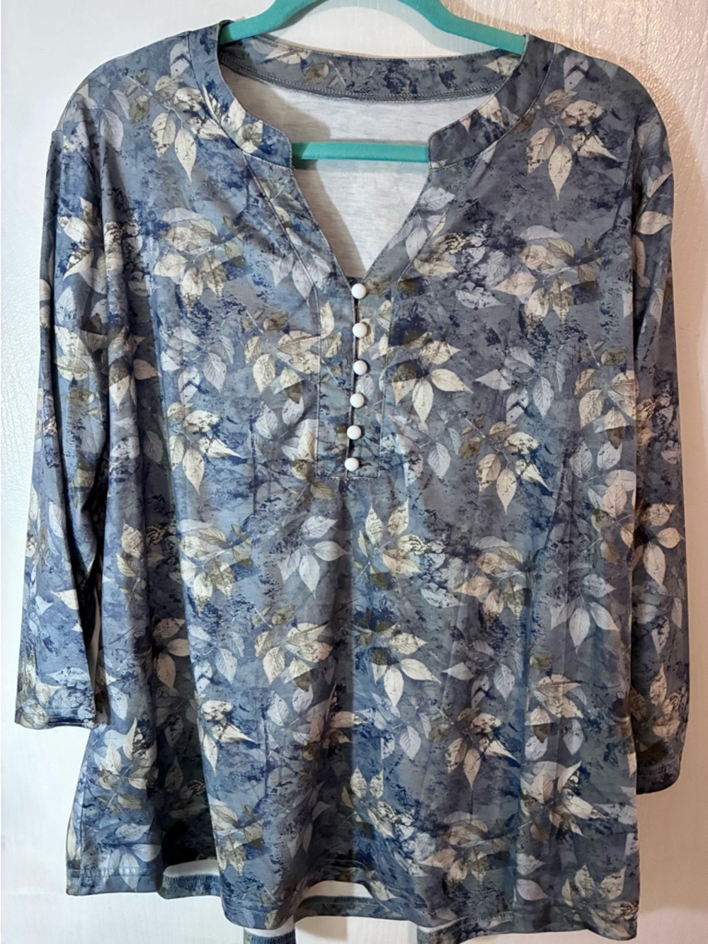 Women's Blue Floral Split-Neck Tunic with Decorative Buttons
